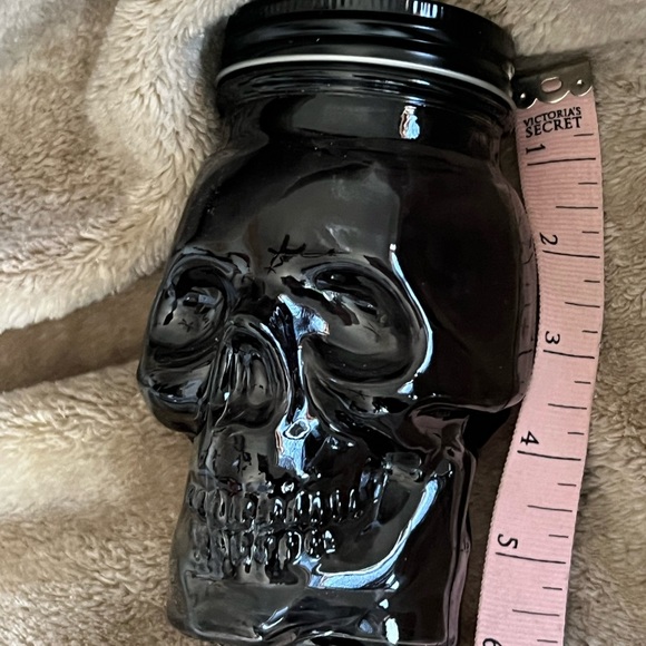 Small smoky black skull jar - Picture 2 of 7